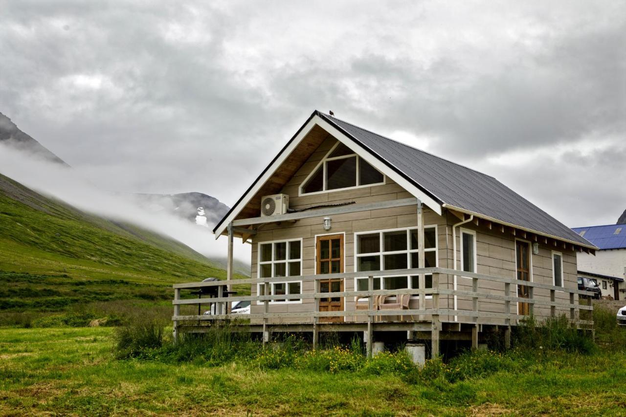 Korpudalur Hi Hostel Flateyri Екстер'єр фото
