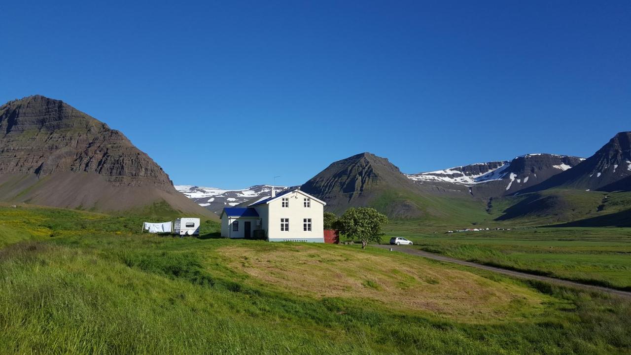 Korpudalur Hi Hostel Flateyri Екстер'єр фото